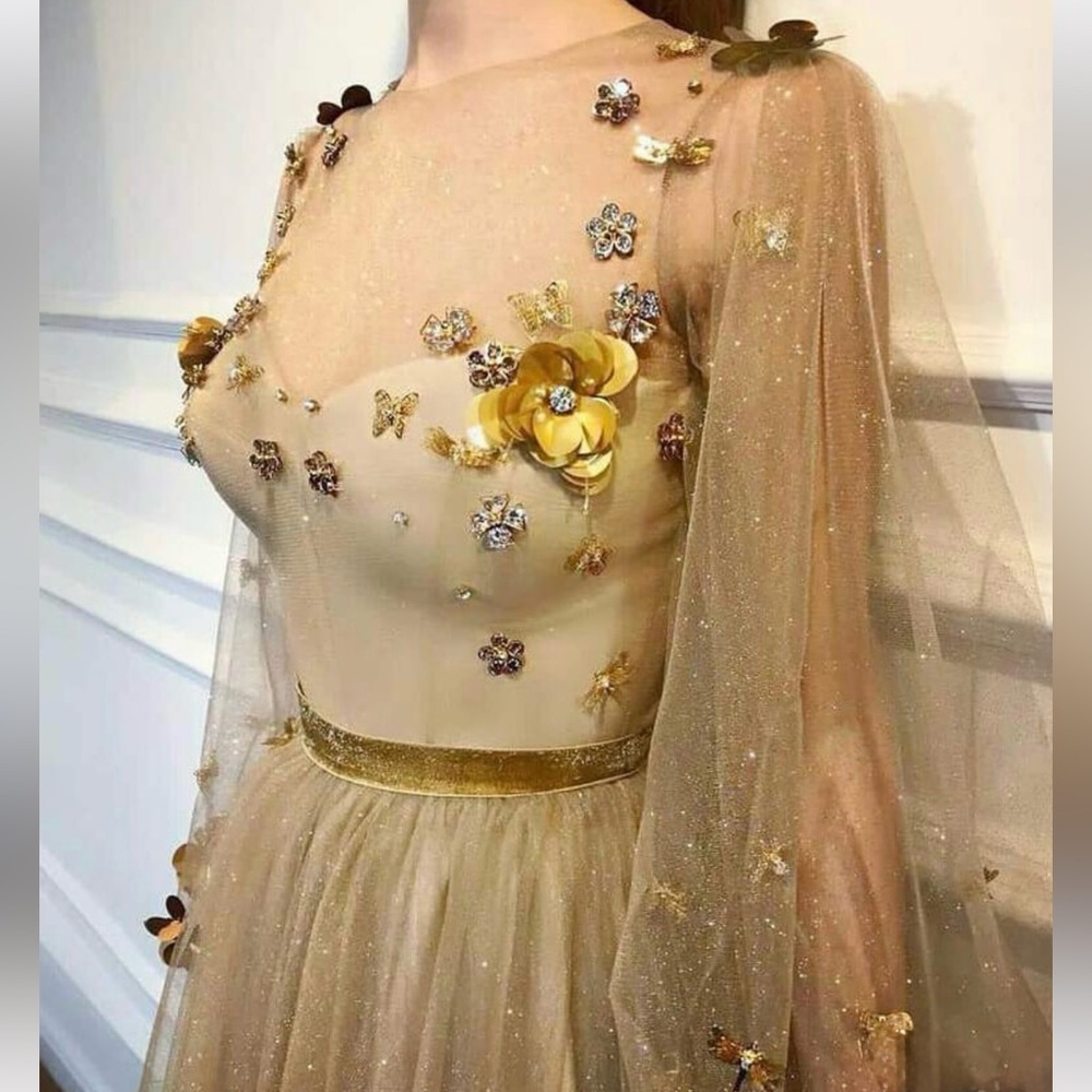 Stunning Floral Embellished Prom Dress evening gown size L